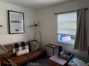 3020 S Palm Grove, Los Angeles CA 90016