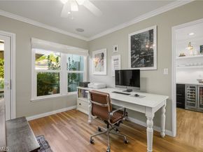 17641 Kittridge, Lake Balboa CA 91406