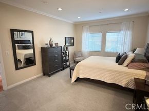 4821 Bakman Avenue 206, North Hollywood CA 91606