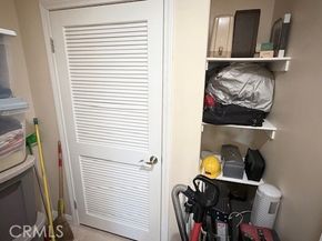 4821 Bakman Avenue 206, North Hollywood CA 91606