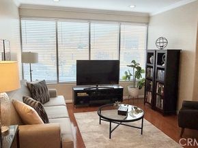 4821 Bakman Avenue 206, North Hollywood CA 91606