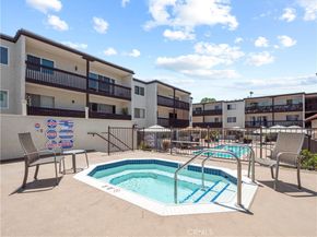 5334 Lindley Avenue 219, Encino CA 91316