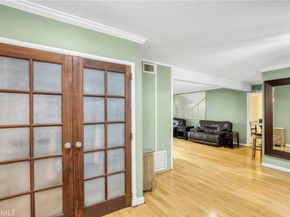 5334 Lindley Avenue 219, Encino CA 91316