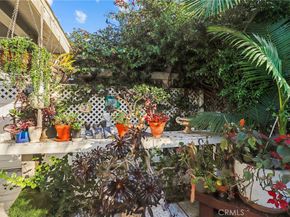 1602 Locust Avenue, Long Beach CA 90813