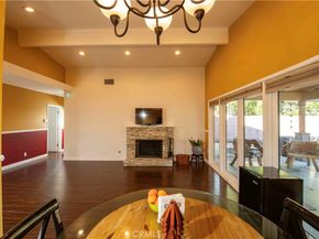 6914 Andasol, Lake Balboa CA 91406