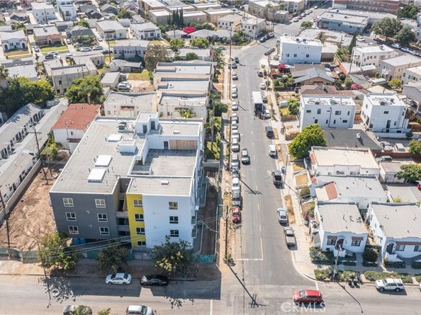 142 N Vendome Street, Los Angeles CA 90026