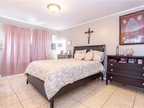 142 N Vendome Street, Los Angeles CA 90026