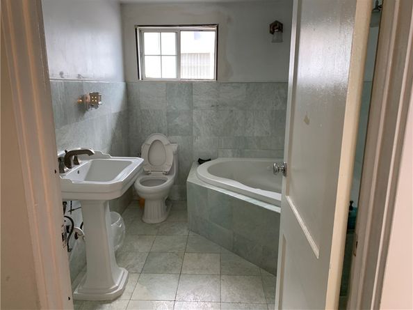 117 N Dillon Street, Los Angeles CA 90026