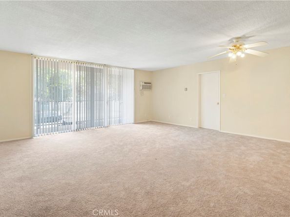 8421 Lindley Avenue, Northridge CA 91325