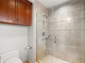 220 20th Street, Manhattan Beach CA 90266