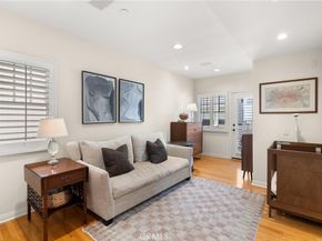 220 20th Street, Manhattan Beach CA 90266