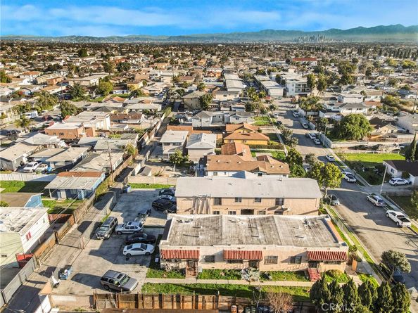 11137 7 Van Buren Ave, Los Angeles CA 90044