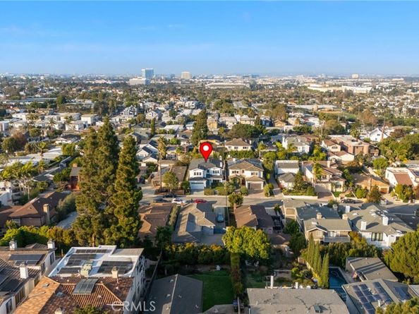 1431 10th Street, Manhattan Beach CA 90266