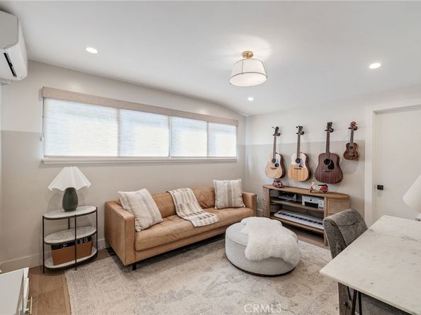 1326 Voorhees Ave., Manhattan Beach CA 90266