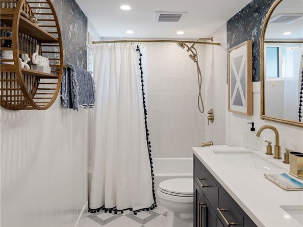 1326 Voorhees Ave., Manhattan Beach CA 90266