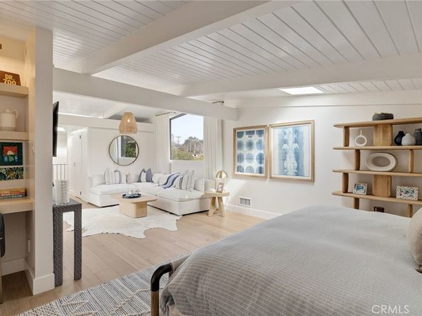 1326 Voorhees Ave., Manhattan Beach CA 90266