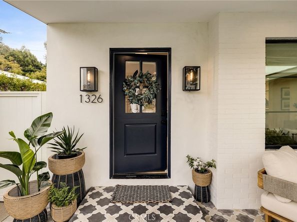 1326 Voorhees Ave., Manhattan Beach CA 90266