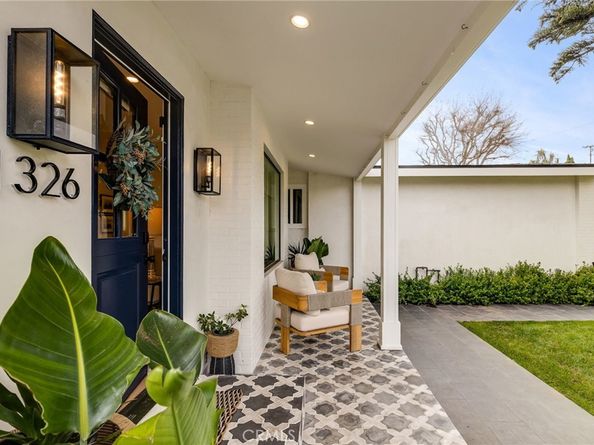 1326 Voorhees Ave., Manhattan Beach CA 90266