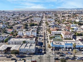 634 E Adams Boulevard, Los Angeles CA 90011