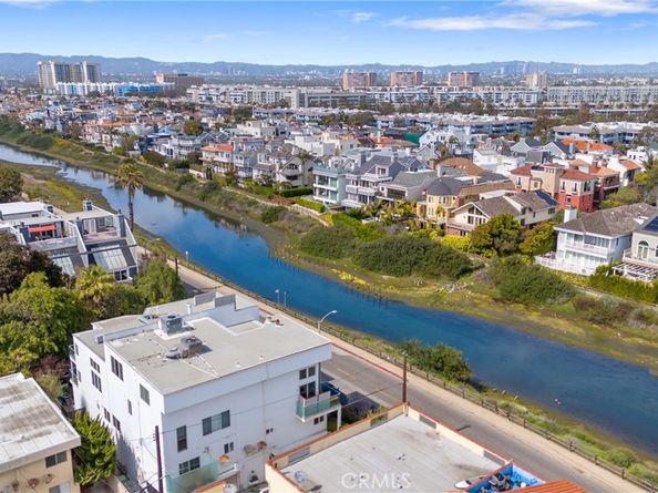 30 Reef Street 3, Marina Del Rey CA 90292
