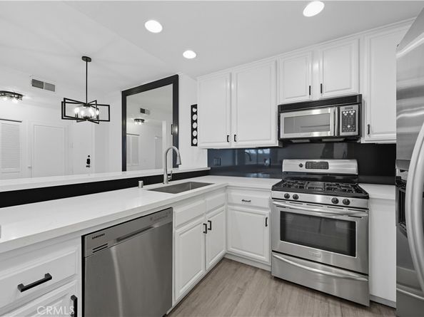 8707 Falmouth Avenue 125, Playa Del Rey CA 90293