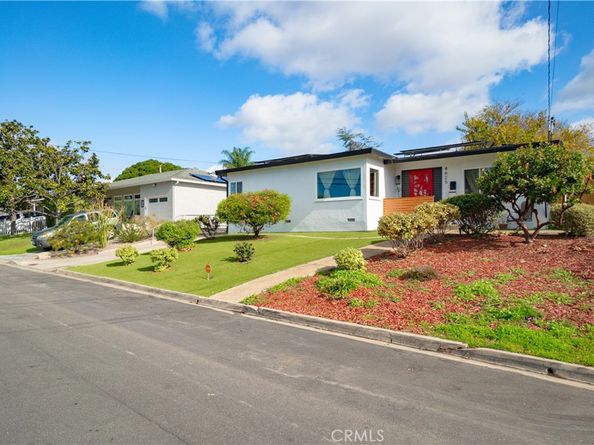 4625 73rd, La Mesa CA 91942