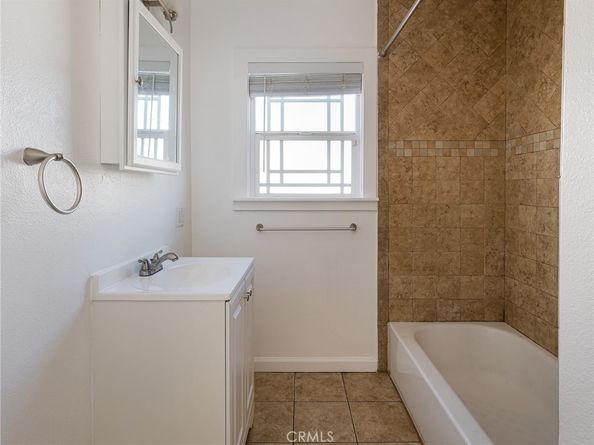 3211 Cattaraugus Avenue, Los Angeles CA 90034