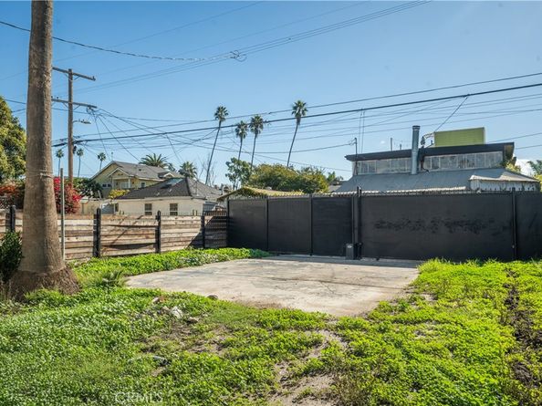 528 Westminster Avenue, Venice CA 90291