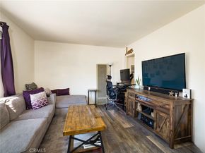 7019 Ramsgate Avenue, Los Angeles CA 90045