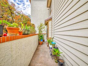 2567 Plaza Del Amo 109, Torrance CA 90503