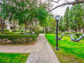 2567 Plaza Del Amo 109, Torrance CA 90503