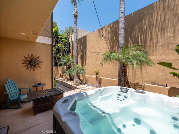 520 N Elena B, Redondo Beach CA 90277