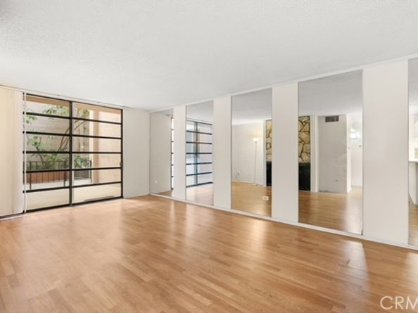 421 S LaFayette 214, Los Angeles CA 90057