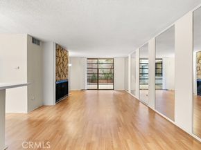 421 S LaFayette 214, Los Angeles CA 90057