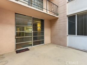 421 S LaFayette 214, Los Angeles CA 90057