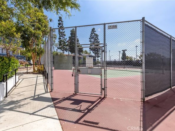 830 Camino Real 201, Redondo Beach CA 90277