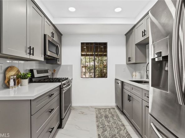 3520 Maricopa Street 5, Torrance CA 90503