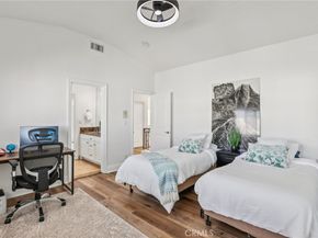 1043 9th Street, Manhattan Beach CA 90266