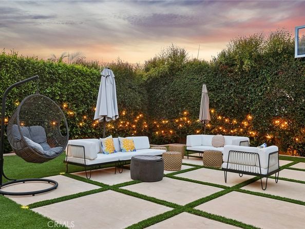 1043 9th Street, Manhattan Beach CA 90266