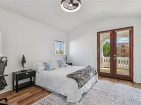 1043 9th Street, Manhattan Beach CA 90266