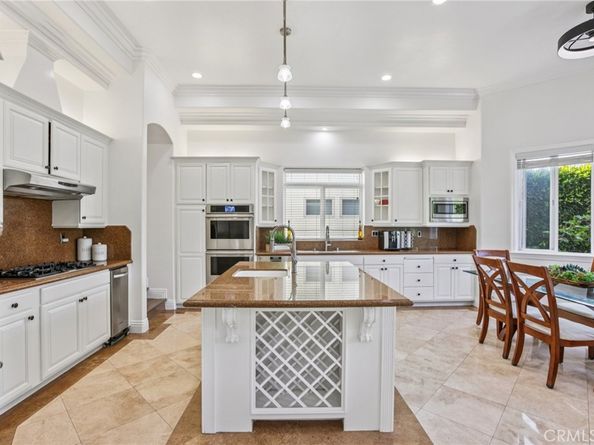 1043 9th Street, Manhattan Beach CA 90266