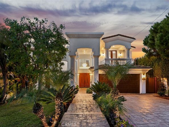 1043 9th Street, Manhattan Beach CA 90266