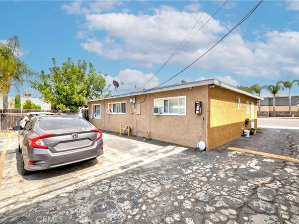 9863 Alondra Boulevard, Bellflower CA 90706