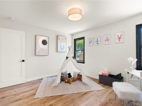 8353 Dunbarton Avenue, Los Angeles CA 90045