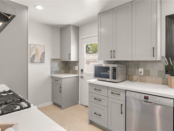 8353 Dunbarton Avenue, Los Angeles CA 90045