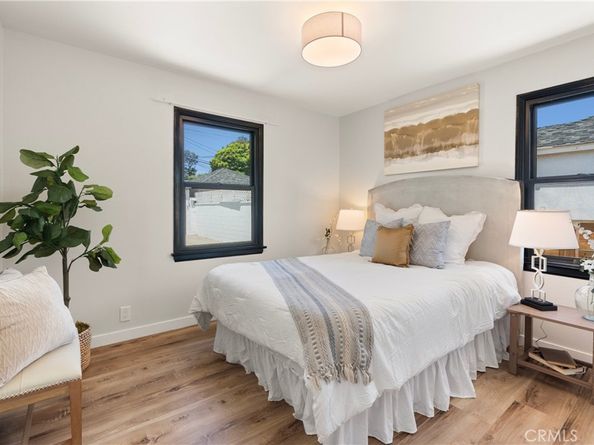 8353 Dunbarton Avenue, Los Angeles CA 90045