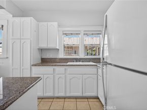 521 Olive Avenue, Long Beach CA 90802