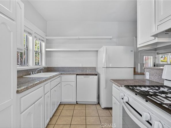 521 Olive Avenue, Long Beach CA 90802