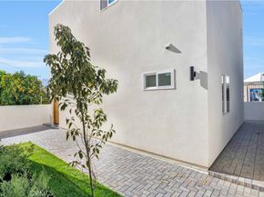 10905 Dalerose Avenue, Inglewood CA 90304