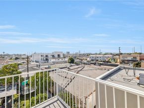 10905 Dalerose Avenue, Inglewood CA 90304